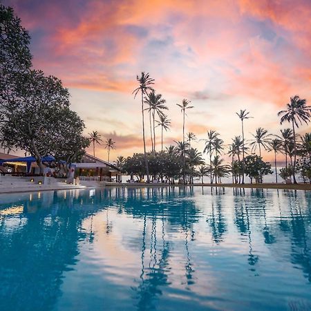 Pegasus Reef Hotel Wattala Bagian luar foto